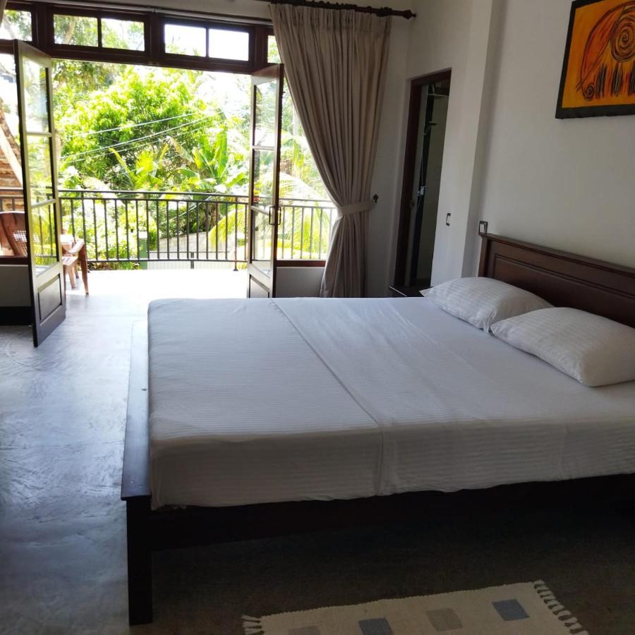 Edelweiss Residence Hikkaduwa Esterno foto